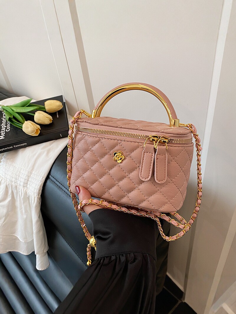 2026 new style small fragrant style rhombus chain bag for women metal handle box bag high-end single shoulder crossbody small square bag