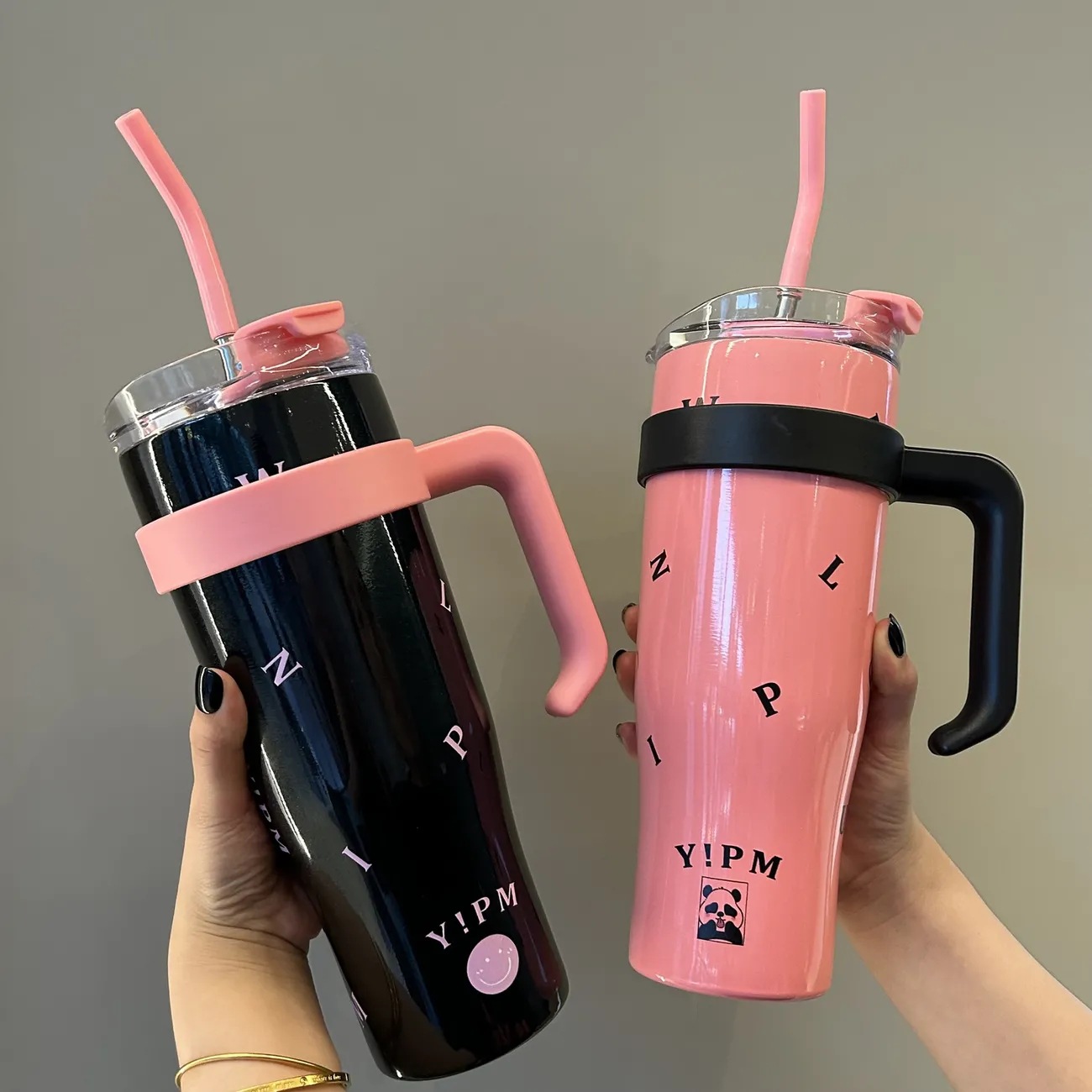 New large-capacity Big Mac thermos cup for girls, high-looking straw cup, stainless steel handle water cup